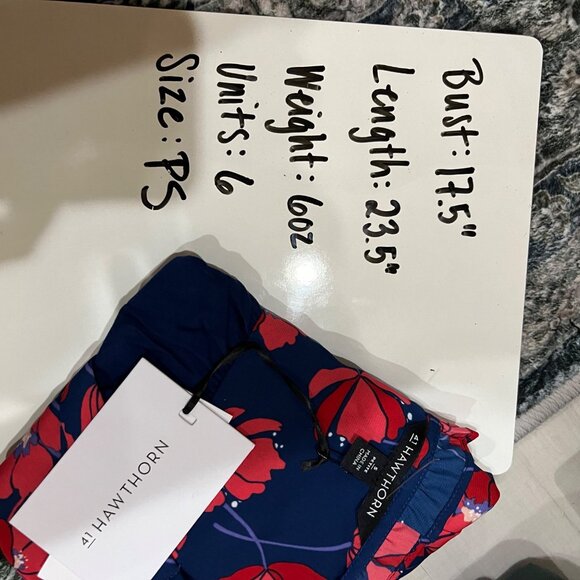 41 Hawthorn Floral Sleeveless Blouse Blue Red Size Petite Small NWT - Picture 8 of 8